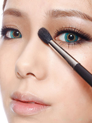 cach-lam-mui-cao-tu-nhien-bang-trang-diem